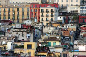 Emergenza abitativa, raddoppiano le famiglie in cerca di una casa