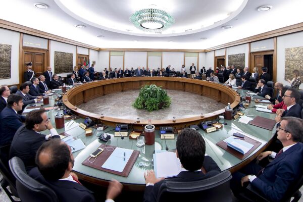 Scarcerare è legittimo, il consenso non serve