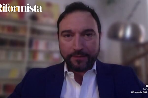 [VIDEO] Bonafede è l’assistente del ministro della Giustizia Marco Travaglio