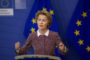 Virus, l’Europa si faccia carico della ricerca e dello sviluppo del vaccino