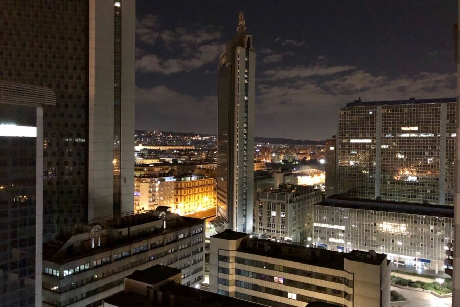 Movida al Centro Direzionale, esercenti perplessi: “Inutile senza sicurezza ed eventi”