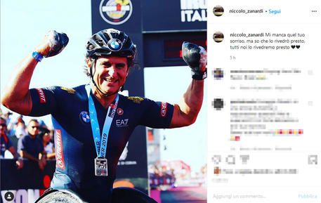 Zanardi, il messaggio del figlio Niccolò: “Mi manca il tuo sorriso”