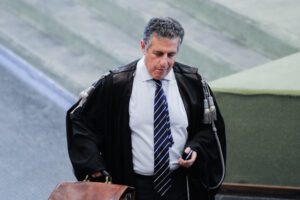 Tormentone Di Matteo Bonafede, perché indaga l’anti-mafia se la mafia non c’entra nulla?