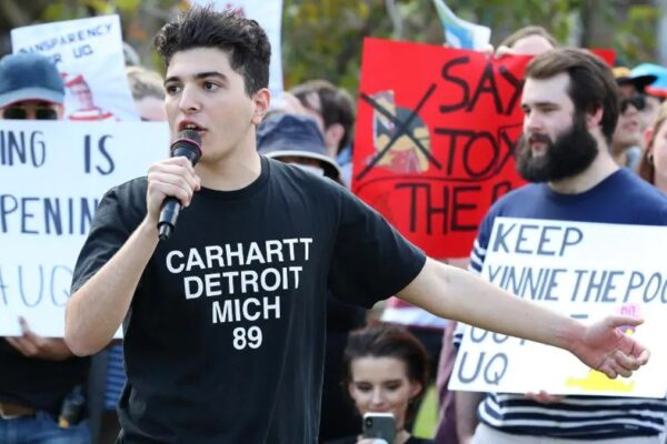 Come la Cina mina la libertà accademica nel mondo: il caso Drew Pavlou