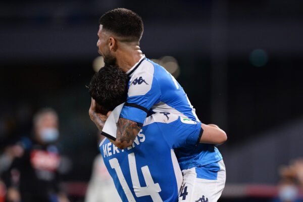 Foto Cafaro/LaPresse 
13 Giugno 2020 Napoli, Italia 
sport calcio 
Napoli vs Inter – Coppa Italia 2019/2020, semifinale di ritorno – stadio San Paolo. 
Nella foto:  Dries Mertens (SSC Napoli) esulta dopo aver segnato la rete dell’1-1.

Photo Cafaro/LaPresse 
June 13, 2020 Naples, Italy 
sport soccer 
Napoli vs Inter – Italian Cup, Semi-Final Second Leg – San Paolo stadium. 
In the pic: Dries Mertens (SSC Napoli) celebrates after scoring the 1-1 goal.