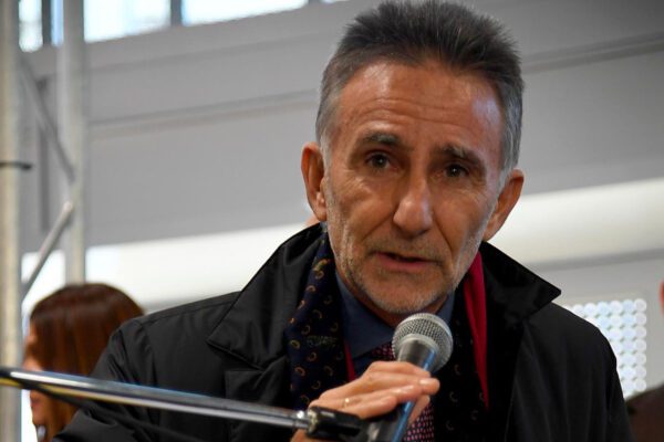 Umberto De Gregorio: “Servizio Report inaccettabile, contro De Luca metodi squadristi”