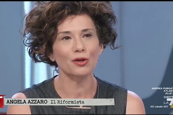 “Il M5S litiga su tutto, a partire dal Mes”, interventi di Angela Azzaro a Tagadà