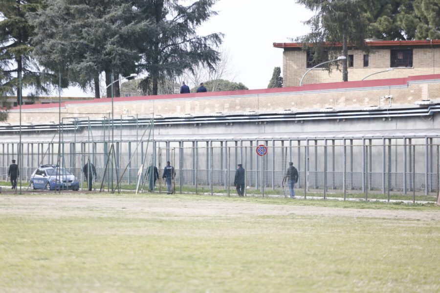Evasione da film al carcere di Rebibbia, due detenuti in fuga
