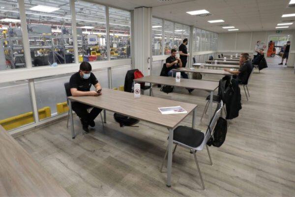 Riprendiamo un cammino di comunità a scuola, all’università, al lavoro