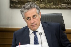 Audizione Di Matteo su Bonafede e carceri ‘censurata’ dai tg Rai, Anzaldi chiede l’intervento dell’Agcom Audizione Di Matteo su Bonafede e carceri ‘censurata’ dai tg Rai, Anzaldi chiede l’intervento dell’Agcom