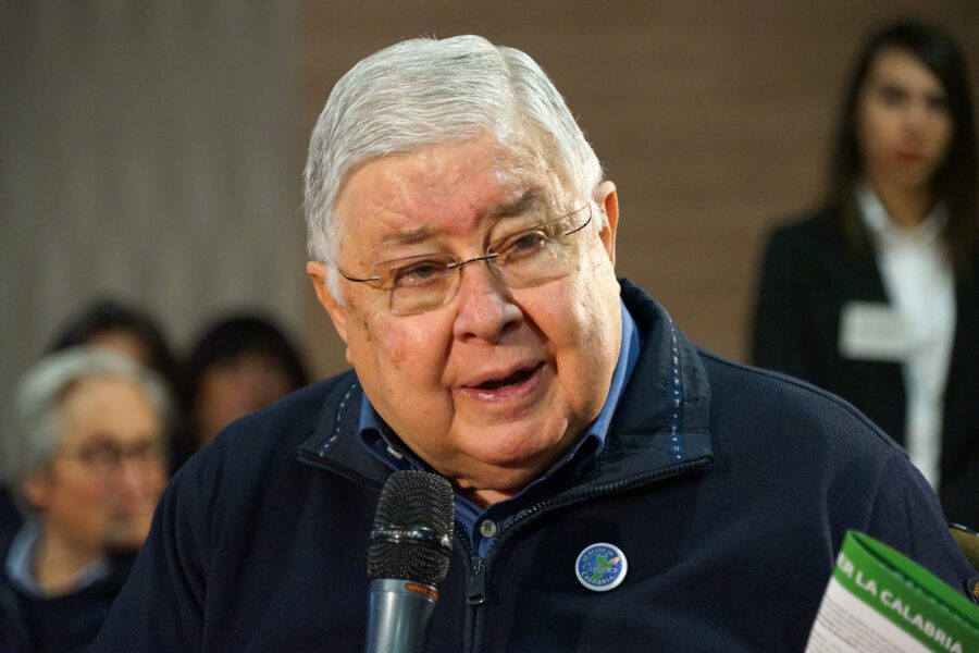 Callipo lascia il Consiglio regionale, degno epilogo di una guerra mai iniziata