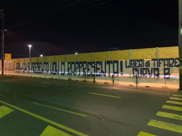 Manifestazione degli ultras di estrema destra a Roma: si dissocia la curva del Napoli