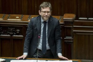 Governo contro Regioni, come il bue che dà cornuto all’asino