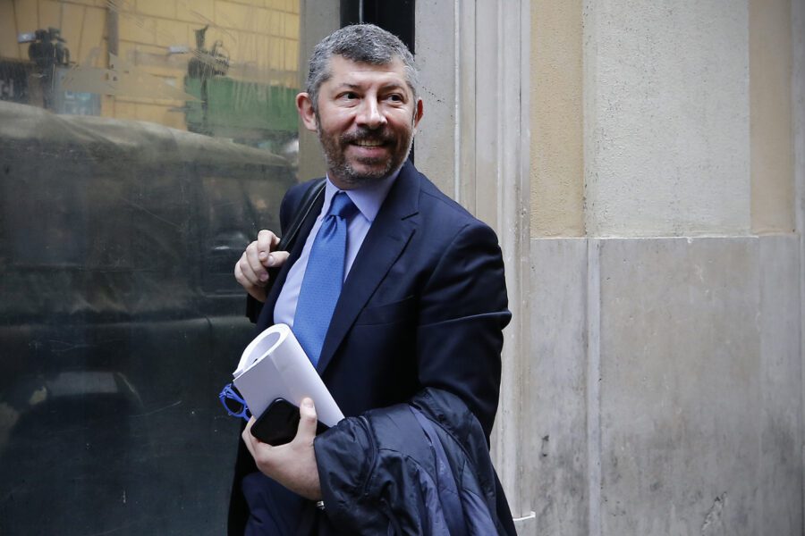 Scalfarotto candidato renziano in Puglia contro Emiliano, spaccatura nel centrodestra