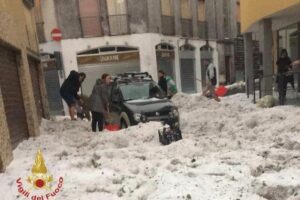 Maltempo a Nembro e Alzano: tempesta di grandi nei due centri della pandemia