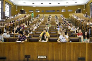 Opportunità per i laureati, green economy e big data per inserirsi nel mercato del lavoro