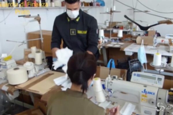 Prato: sfruttamento di manodopera clandestina e frodi su mascherine