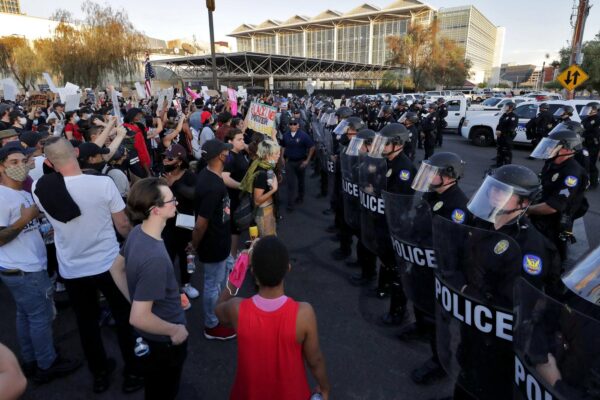 Usa a ferro e fuoco, rabbia profonda che coinvolge tutti