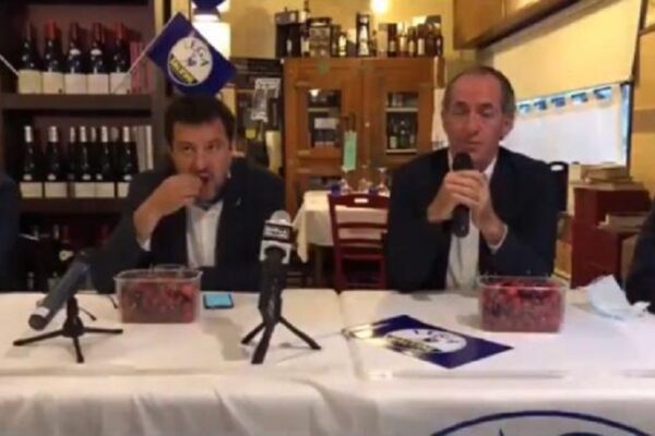 Zaia parla di bimbi morti in ospedale mentre Salvini si ‘ingozza’ di ciliegie, polemica sul web