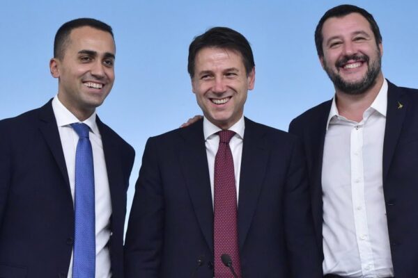 Mes, si spacca la maggioranza e torna il flirt tra Lega e M5S