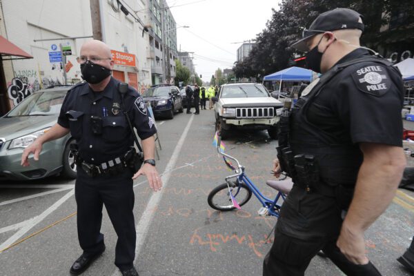 Sparatoria a Seattle nella “Chop zone”: un 16enne morto, un altro è gravissimo