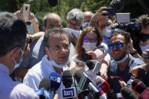 Zanardi resta in condizioni stabili, si valuta il risveglio dal coma per l’ex pilota