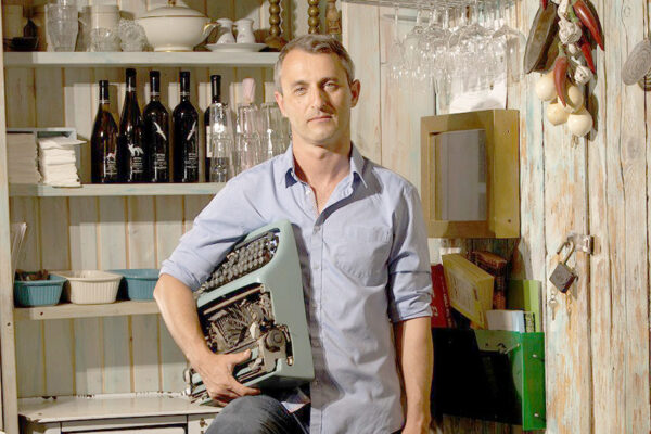 Nevo, il cantore delle emozioni che ha ispirato il prossimo film di Nanni Moretti