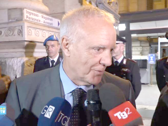 Sbattuto in prima pagina, ora tutti ignorano l’assoluzione di una persona perbene