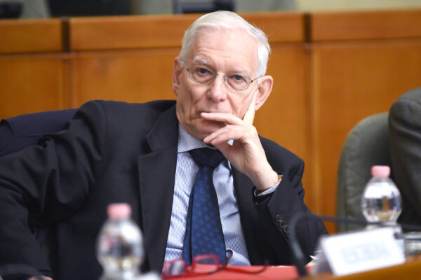 Parla Onida, ex presidente Consulta: “Correnti Anm spesso agiscono per il potere”