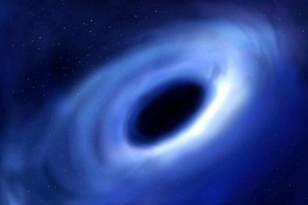 Nello spazio un buco nero da record: divora l’equivalente di un Sole al giorno