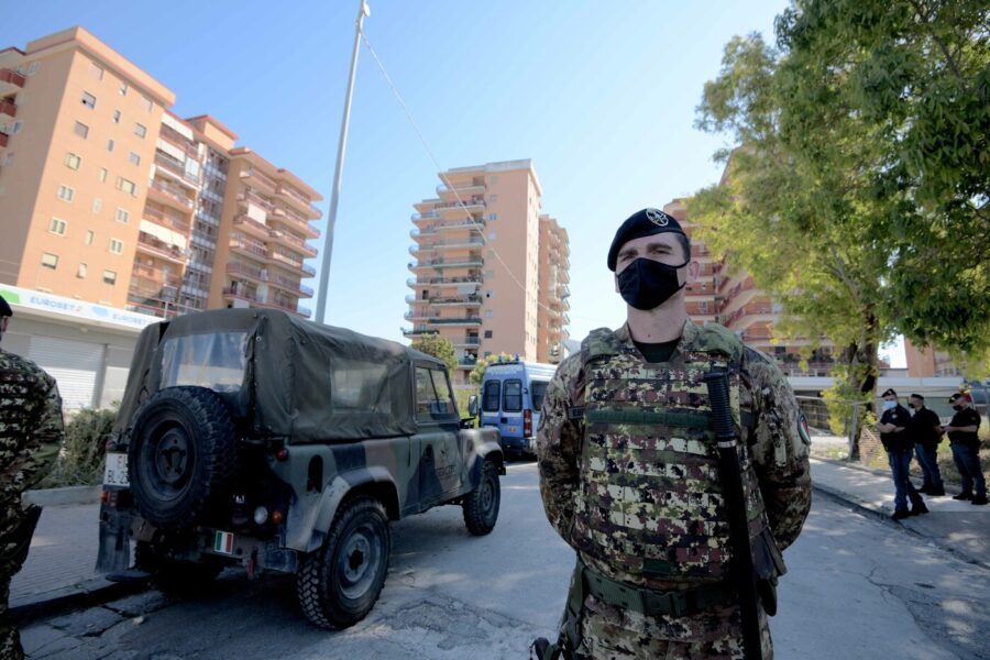 Appalti truccati per forniture alle Forze Armate, 31 indagati pe la frode da 18 milioni di euro