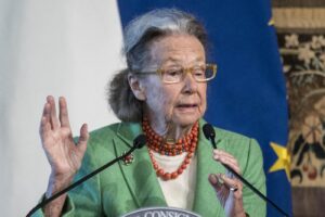 Giuliano Pisapia ricorda Giulia Maria Crespi: “La mecenate che spostò a sinistra il Corsera”