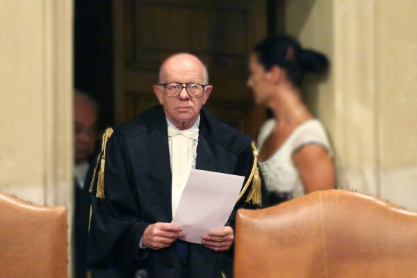 Così il Csm salvò il giudice Antonio Esposito con 50 pagine di motivazioni