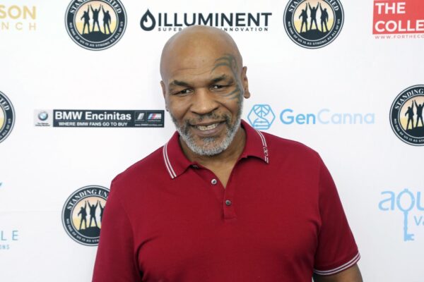 Immortale Mike Tyson, torna sul ring a 54 anni per sfidare Roy Jones