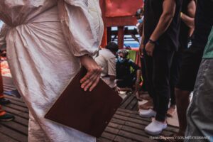 La Ocean Viking autorizzata allo sbarco a Porto Empedocle: fine dell’incubo per 180 migranti La Ocean Viking autorizzata allo sbarco a Porto Empedocle: fine dell’incubo per 180 migranti