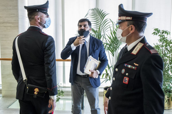 Mistero delle intercettazioni tra Palamara, Fava e Pignatone: indagano i carabinieri