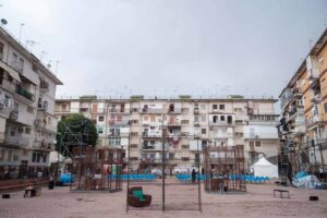 Napoli, il nodo non sciolto dell’informalità urbana
