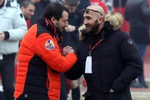 Confiscati i beni al capo ultrà del Milan Lucci, leader della Curva Sud che incontrò Salvini