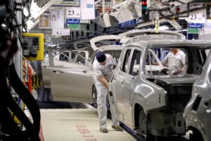 Da Fiat a Stellantis: il nuovo gruppo Fca-Psa sarà “illuminato di stelle”