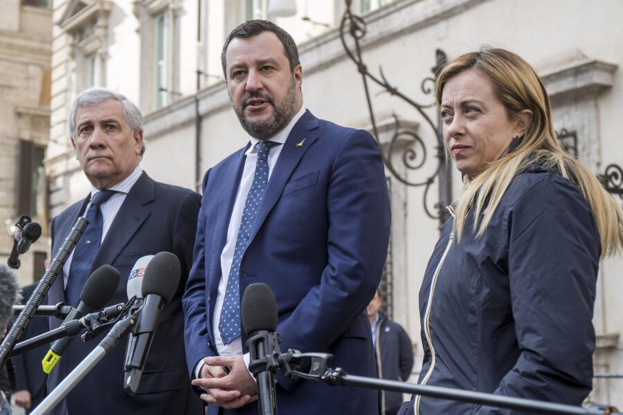 Conte invita di nuovo Lega-FdI-Forza Italia al confronto: le opposizioni aprono