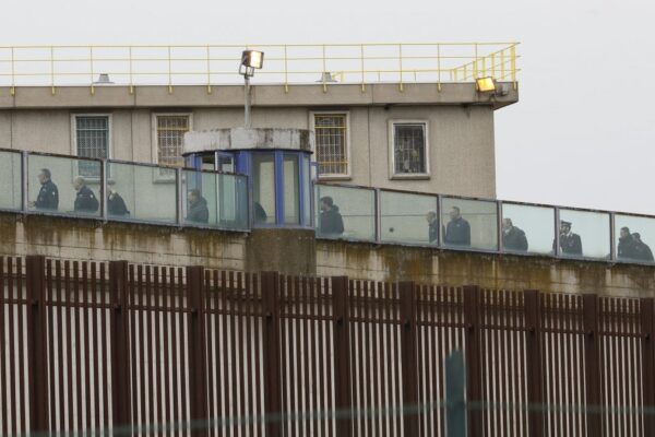 Il Coronavirus torna in prigione, “Svuotiamo le celle!”