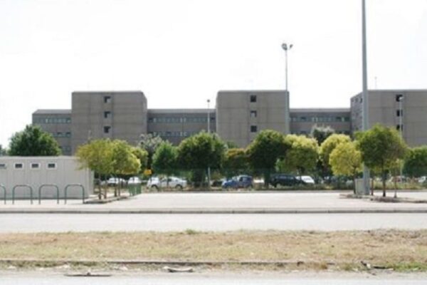 Finta rivolta nel carcere di Santa Maria Capua Vetere, Ciambriello: “Procurato allarme penitenziaria, con nuovo decreto sarà sempre così”