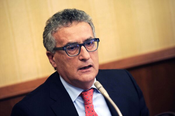 Patto ‘ndrine-PD, il Pm fu rimosso da Franco Roberti Patto ‘ndrine-PD, il Pm fu rimosso da Franco Roberti