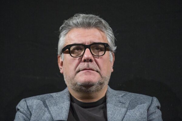 Il giudice con la fissa del noir, salvateci dal giallista De Cataldo