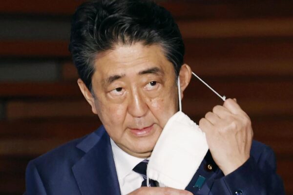 Giappone, Shinzo Abe verso le dimissioni: motivi di salute