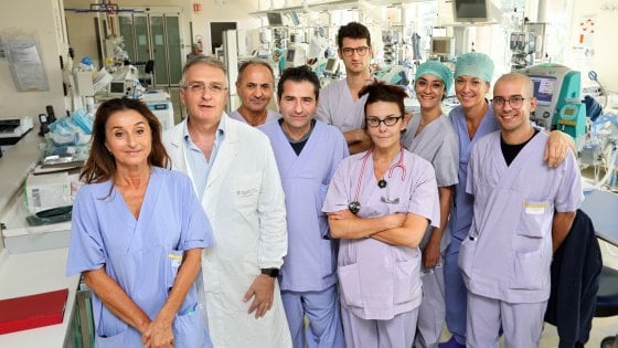 Coronavirus, lo studio del Sant’Orsola: “La diagnosi precoce dimezza le vittime”