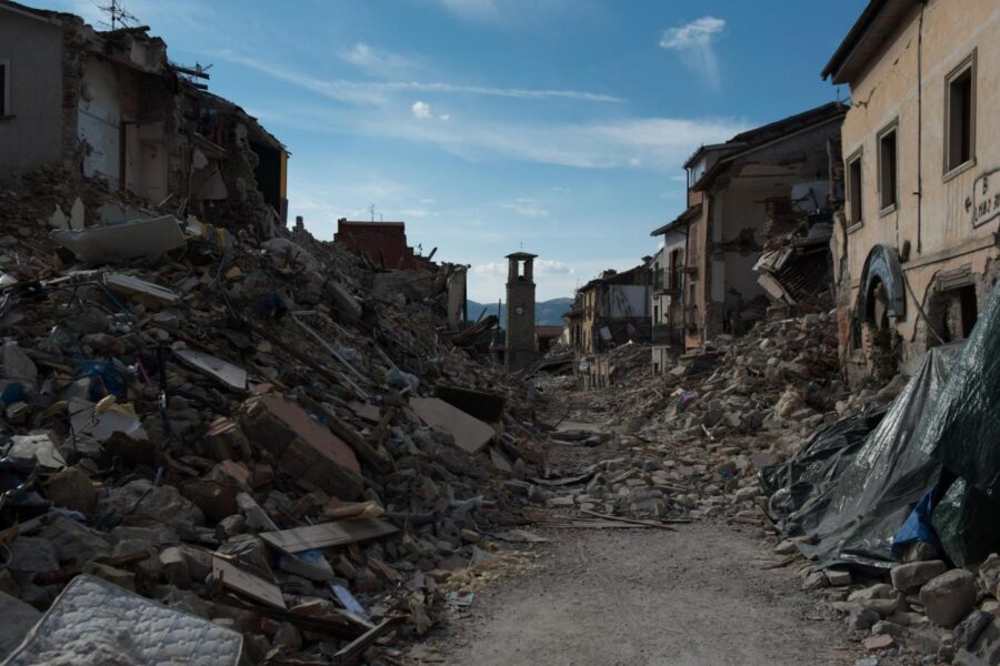 Terremoto Amatrice, cinque condanne per i crolli delle palazzine popolari in cui morirono 18 persone