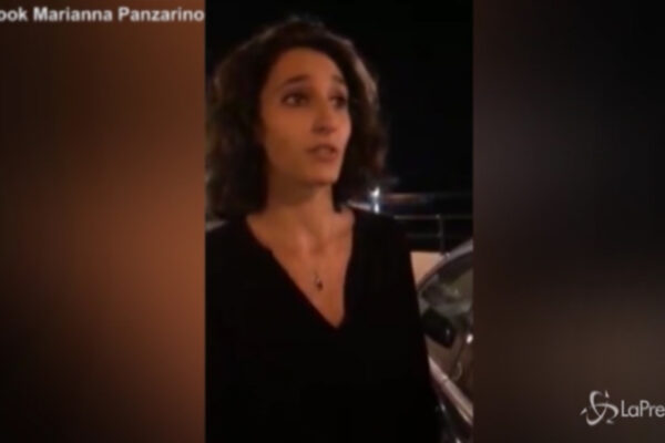 Bari: Il video dello sfogo di una studentessa contro i parcheggiatori abusivi