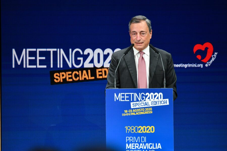 L’allarme di Mario Draghi: “Col Covid a rischio il futuro dei giovani, bisogna dar loro di più”