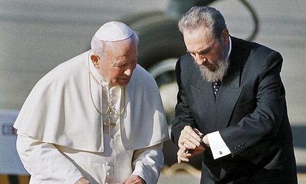 Dialogo tra un non credente e un religioso: il Papa voleva abolire la proprietà privata?